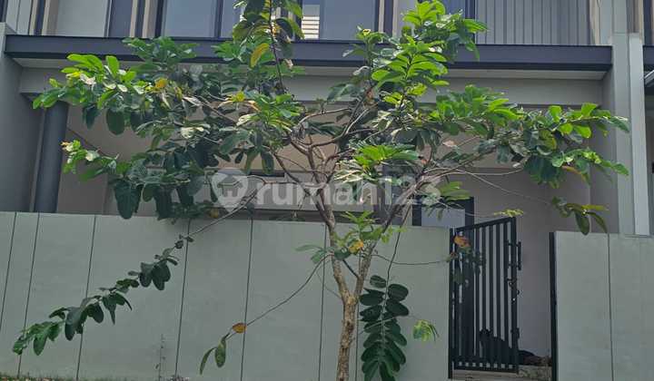 Dijual Rumah 2 Muka Simpel Elegant 2