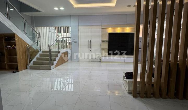 Dijual Rumah 3 Lantai Sudah Renov di Bcs Kelapa Gading Jakarta Utara 2