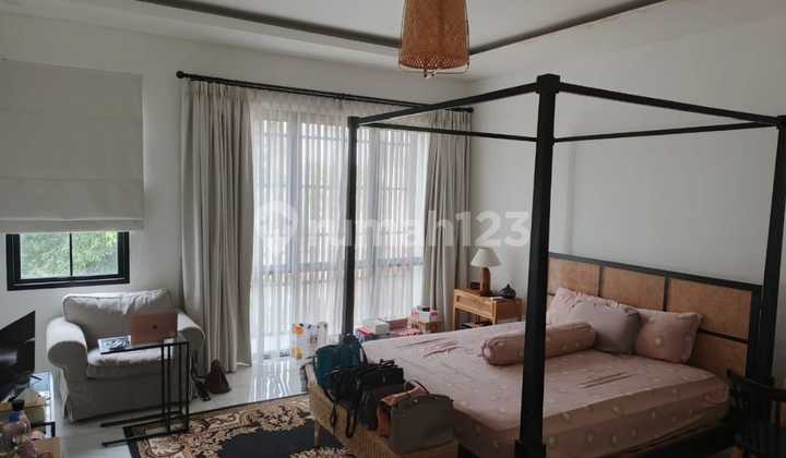 Dijual Cepat Rumah 3 Lantai SHM Cluster Neo Catalonia BSD, Tangsel