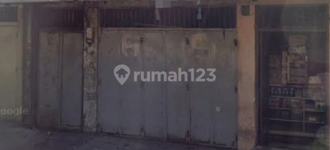 Jual Rumah Hitung Tanah saja di Jalan Utama Astana Anyar Otista Bandung
