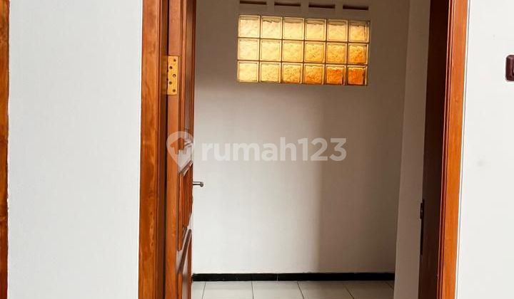 Affordable Ready-to-Live House in East Kembar Cigereleng Regol Bandung 2