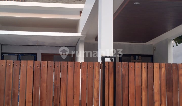 Dijual Rumah Siap Huni di Kav Dki, Pondok Kelapa, Jakarta Timur Dijual Rumah Siap Huni di Kav Dki, Pondok Kelapa, Jakarta Timur