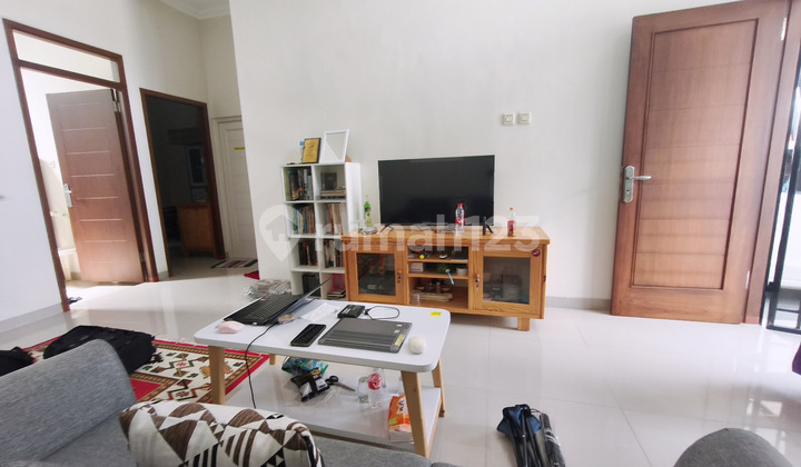 Rumah Rapi Terawat di Cluster Taman Sentani 2, Mustikajaya, Kota Bekasi