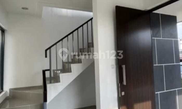 Affordable House Near Mall in Flower Garden Cluster, Golden City, North Bekasi 2