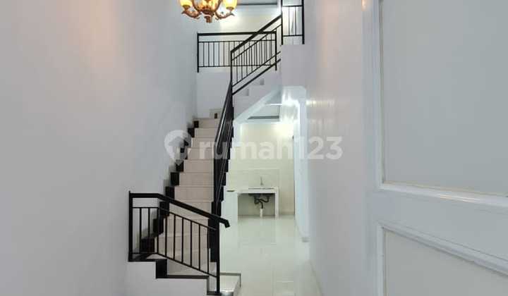 2-Story House in Bumi Anggrek, Karangsatria, Bekasi 2