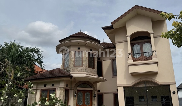 Ready-to-Occupy House in Kemang Pratama Regency, Bojong Rawalumbu, Bekasi