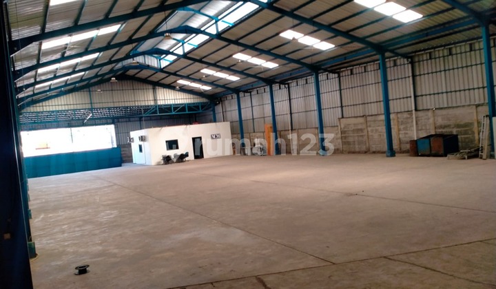 Gudang Siap Pakai Di Pangkalan 2, Narogong, Bekasi 