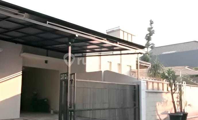 DIJUAL Cepat Rumah Menteng Dalam Tebet SHM 4br Hadap Utara Jakarta Selatan