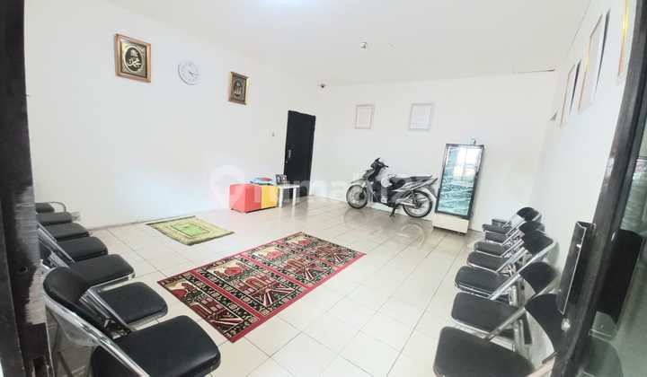 Ruang Kantor Jl. Utan Kayu Raya Ruang Kantor Jl. Utan Kayu Raya