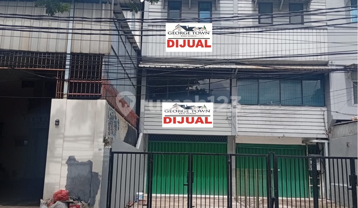 Borehole Shop House (4.5x20m) 1