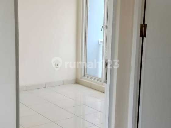 Rumah Serpong Lagoon Cluster Pelican (LT/LB 84/100 m) 2