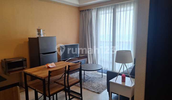 Menteng Park Apartment (2 Bedrooms)