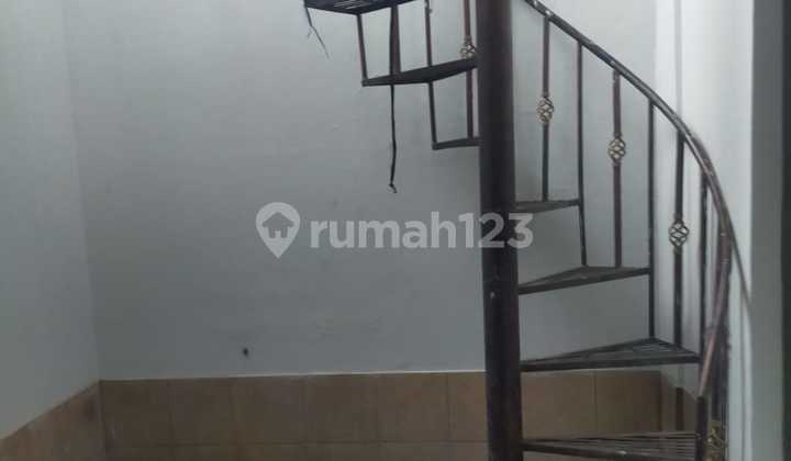 Dijual Rumah Non Cluster Bebas Banjir di Galaxy, Bekasi Selatan 2