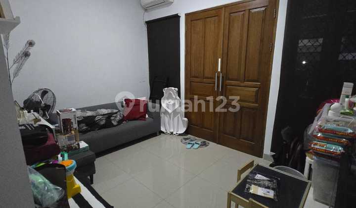 Rumah 2 Lantai Duri Kepa (Jakarta)