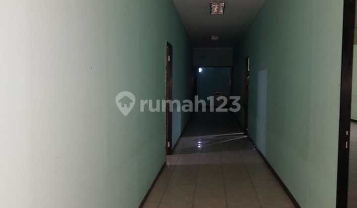 For Rent 3-Story Commercial Space 700M² Strategic Location on Sultan Agung Main Road, Kranji, Bekasi City
