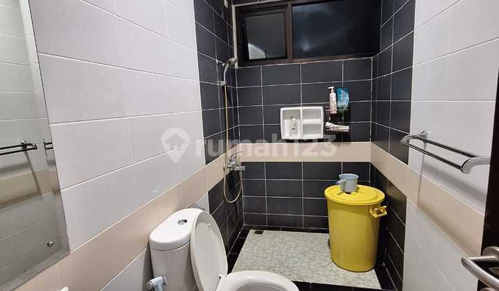 Dijual Rumah 2 Lantai Siap Huni Semi Furnished di Cluster Aralia, Harapan Indah, Bekasi 2