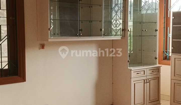 For Sale Luxury Marble Floor House Ready to Occupied in Pulo Mas Barat, Pulo Gadung, East Jakarta 2