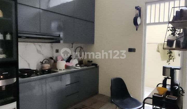 For Quick Sale: Modern House in Permata Harapan Baru, Bekasi 2