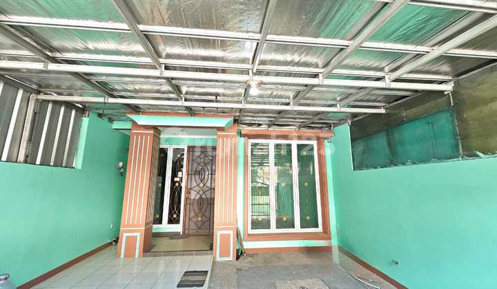 Good House with Freehold Certificate and Flood-Free in Royal Residence, Cakung, Jakarta