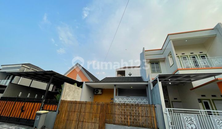 Rumah Bagus Dekat Summarecon di Duta Graha Duta Harapan Bekasi 2
