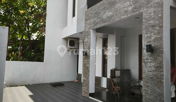 Nice House In Janur Indah Kelapa Gading Jakarta