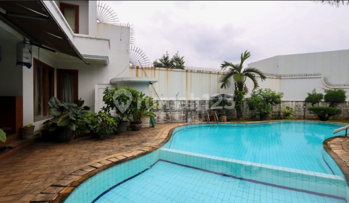 Rumah Bagus di Pondok Indah Kebayoran Lama Jakarta Selatan 2