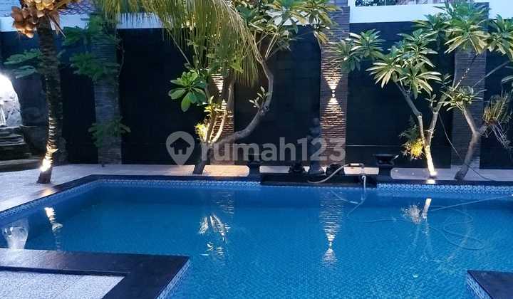 Nice Big House with Swimming Pool in Menteng Royal Lippo Cikarang 2