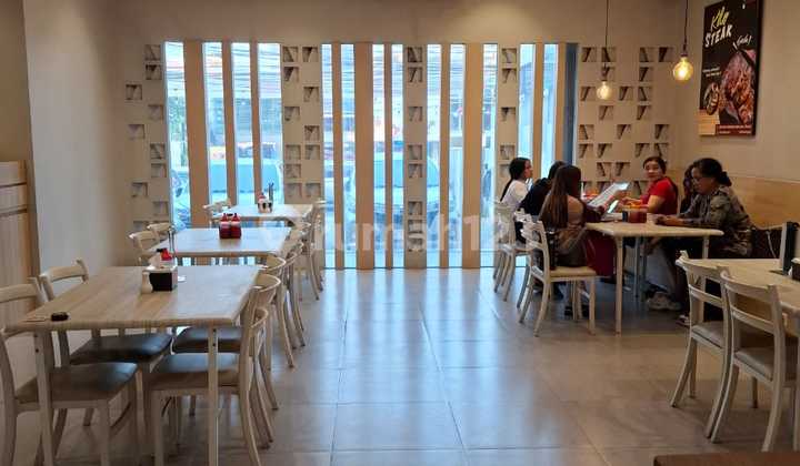 Business Shop House for Rent 500 Million / Sale 13 Billion in Jatiwaringin, Bekasi 2
