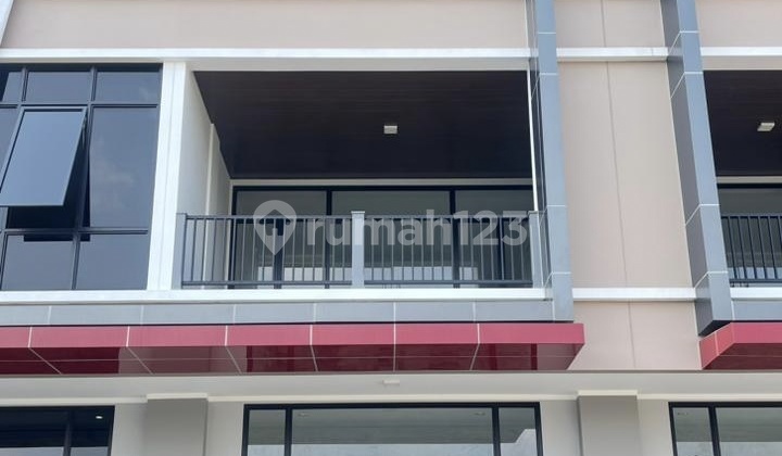 For Rent New Shophouse at Crystal Commercial Summarecon Bekasi
