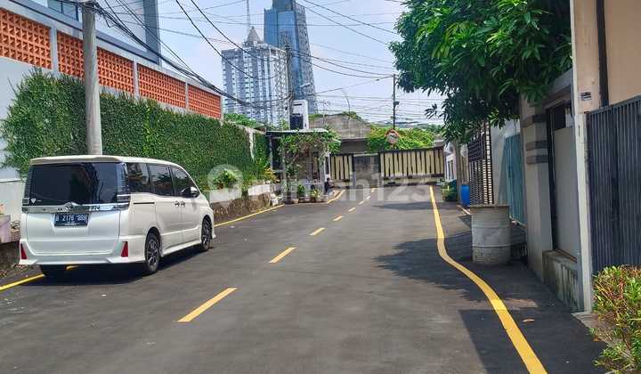 Rumah Bagus di Palmerah Jakarta Barat Jakarta 2