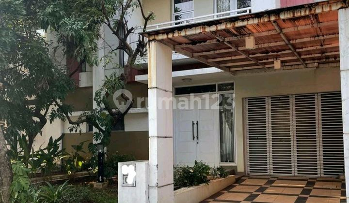 Rumah Dekat Mall di Bluebell Summarecon Bekasi