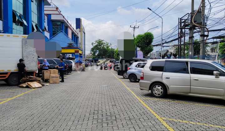 For Rent 2-Storey Shophouse Row, Busy Location in Sultan Agung, Bekasi 2