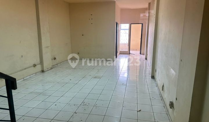 For Rent, Ready-to-Use Shop House in Radin Inten, Duren Sawit, Jakarta 2