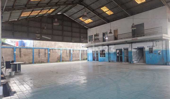 Disewakan Gudang di Jatiwaringin Pondok Gede Bekasi Disewakan Gudang di Jatiwaringin Pondok Gede Bekasi