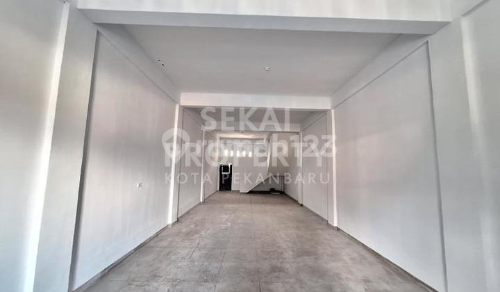 For Rent New 2-Story Shop House Ready to Use Location Near Sigunggung-Pekanbaru 2