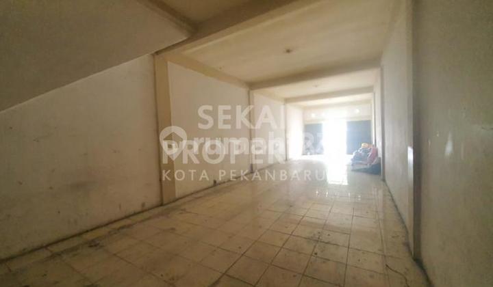 For Rent 3-Story Shop House on Arifin Ahmad Street
