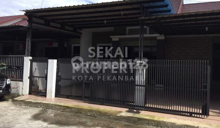 Di Sewakan Rumah Cluster Siap Huni Lokasi Soekarno Hatta Dekat ke Sekolah Darma Loka Kota Pekanbaru 1