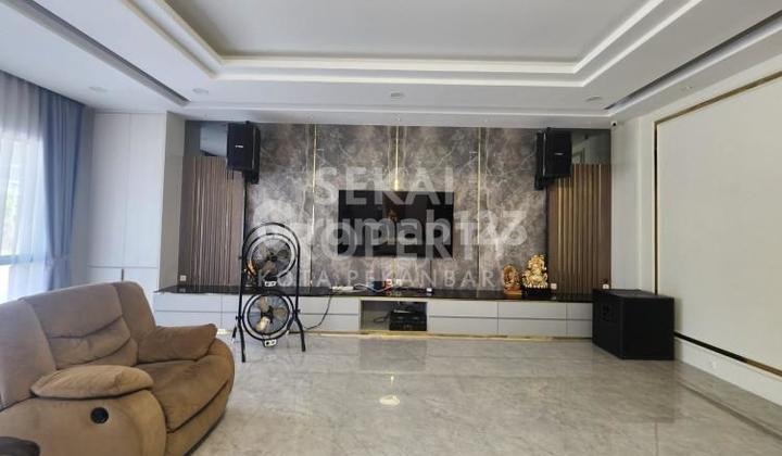 For Sale 2-Story Cluster House on Duyung Street For Sale 2-Story Cluster House on Duyung Street