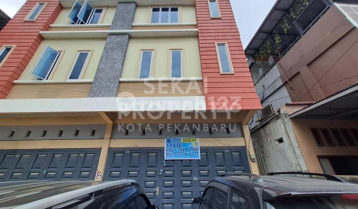 For Sale New 3-Story Shophouse Location Jl. Setiabudi - Pekanbaru