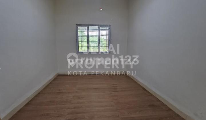 Disewakan Rumah Lokasi Tengah Kota Dekat Jalan Riau Ujung