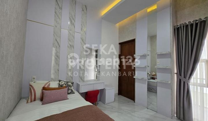 Dijual Rumah Cluster Mewah 2 Lantai Di Simpang Tiga 2