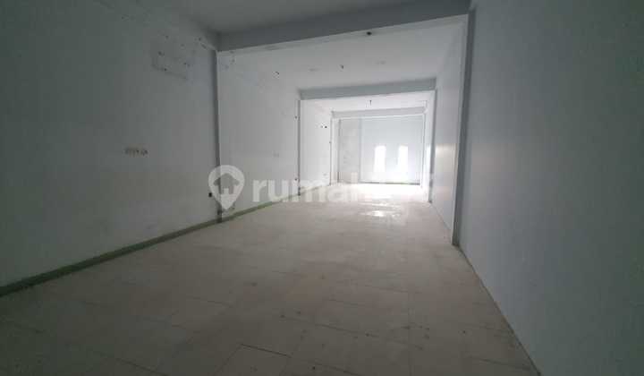 Disewa 2 Unit Ruko Gandeng di Jl. Pemuda Disewa 2 Unit Ruko Gandeng di Jl. Pemuda