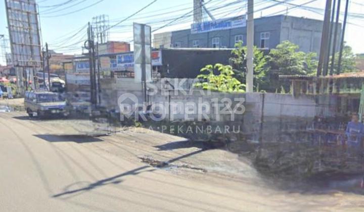 FOR RENT: A PLOT OF LAND LOCATED ALONG SOEKARNO HATTA STREET - PEKANBARU