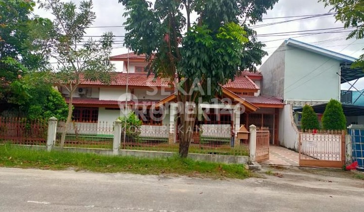 For Sale Large Land House at Bulatan Near Ahmad Dahlan For Sale Large Land House at Bulatan Near Ahmad Dahlan