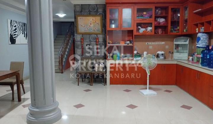 DIJUAL RUMAH CLUSTER MEWAH SEMI FURNISH LOKASI DI JL. KULIM - PEKANBARU