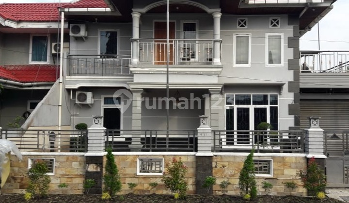 Dijual Rumah Mewah 2 Lantai Dekat Jl. Pemuda