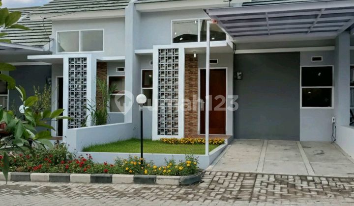 Ready-to-Occupy House in El Green Cicalengka SHM Ready Stock 1 Unit Left