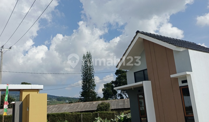 Rumah Siap Huni Dekat Exit Tol Pamulihan