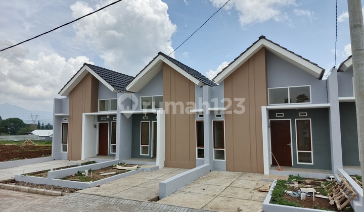 Ready to Occupy House in Pamulihan Near Toll Exit Ready to Occupy House in Pamulihan Near Toll Exit