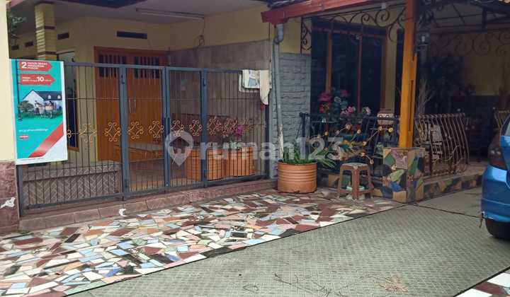 Rumah SHM di Buahbatu pusat Kota Bandung strategis buat kost2an 2